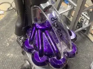 Dyson DC17 Cyclone Cleaning