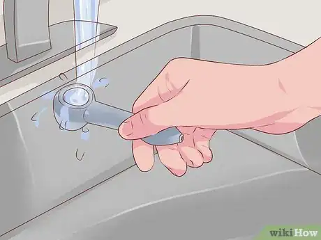 Image titled Clean Resin from a Glass Pipe Step 7