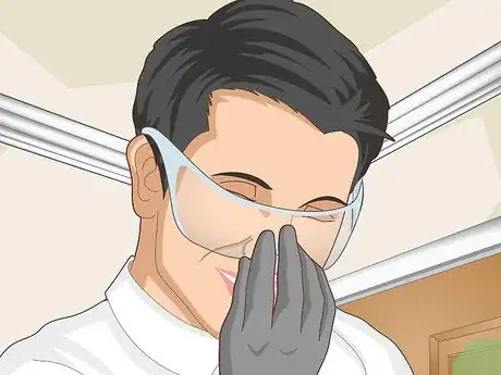 Image titled Remove Crown Molding Step 2