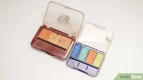 Image titled Make a Black Eye with Makeup Step 11