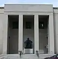 Cleeve Horne's sculpture of Alexander Graham Bell in front of the Brantford Bell Telephone Building