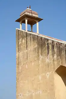 The Giant Sundial of Jantar Mantar in Jaipur, India, stands 27m tall. Its shadow moves visibly at 1 mm per second. 26°55′29″N 75°49′29″E / 26.9247°N 75.8248°E / 26.9247; 75.8248 (The Giant Sundial of Jantar Mantar)