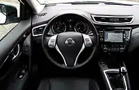 Interior (pre facelift)