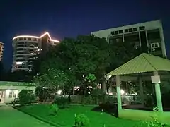 Noel Mathias Park at Falnir - 4