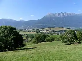 A general view of Châteauneuf